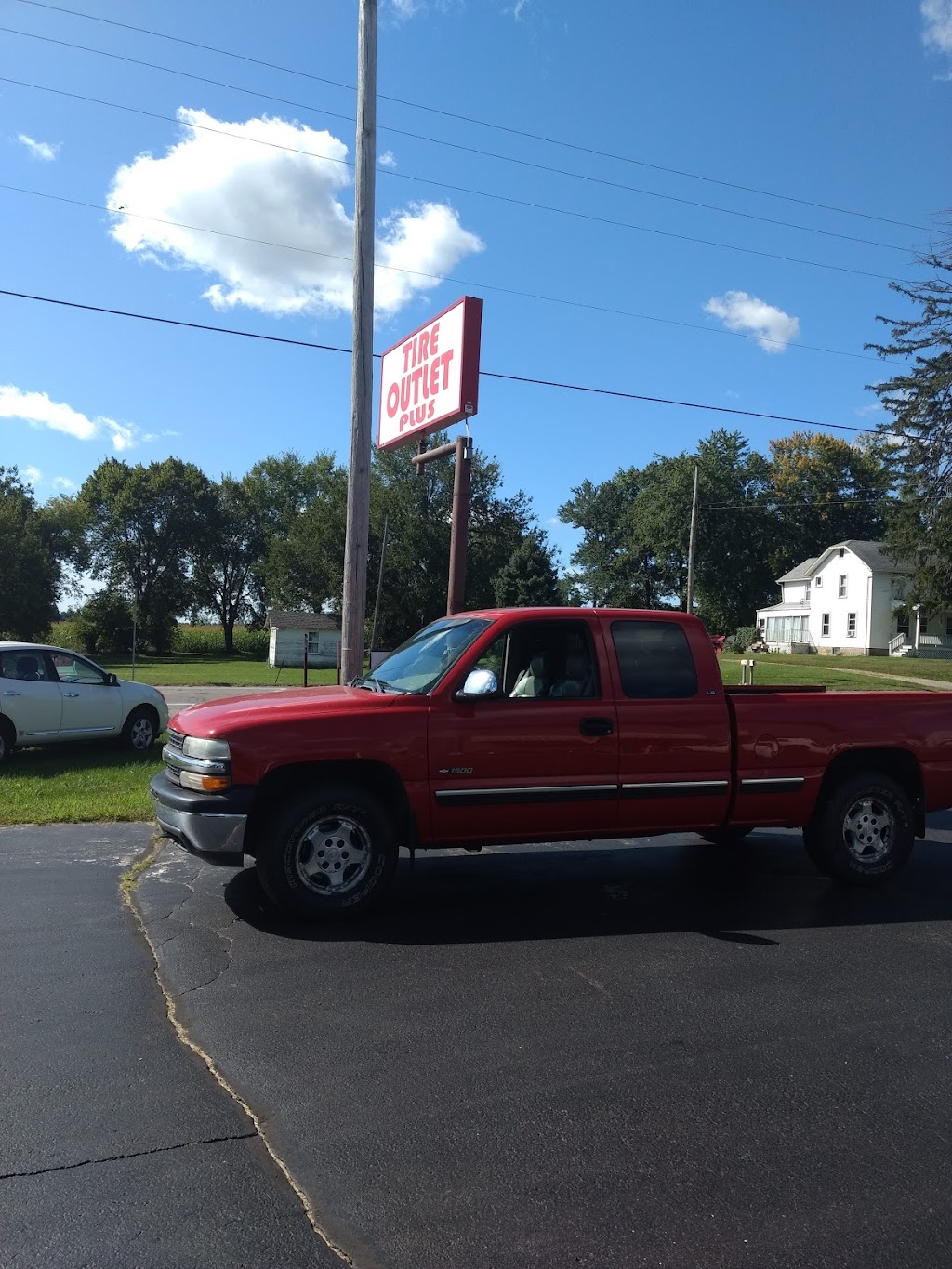 Tire Outlet Plus | 4100 US-223, Adrian, MI 49221 | Phone: (517) 759-3131