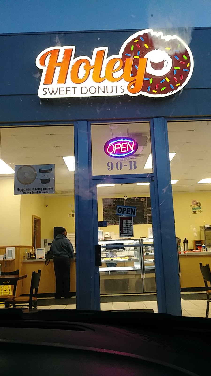 Holey Sweet Donuts | 90 GA-138 b, Stockbridge, GA 30281, USA | Phone: (678) 915-2446