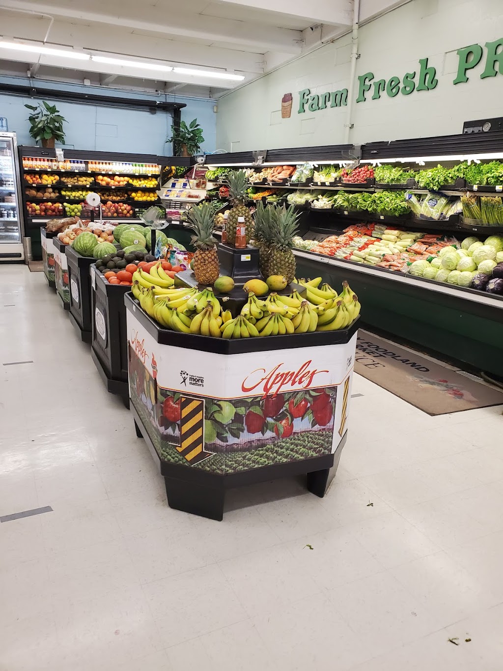 Foodland | 1217 Morning Dr, Bakersfield, CA 93306, USA | Phone: (661) 366-4824