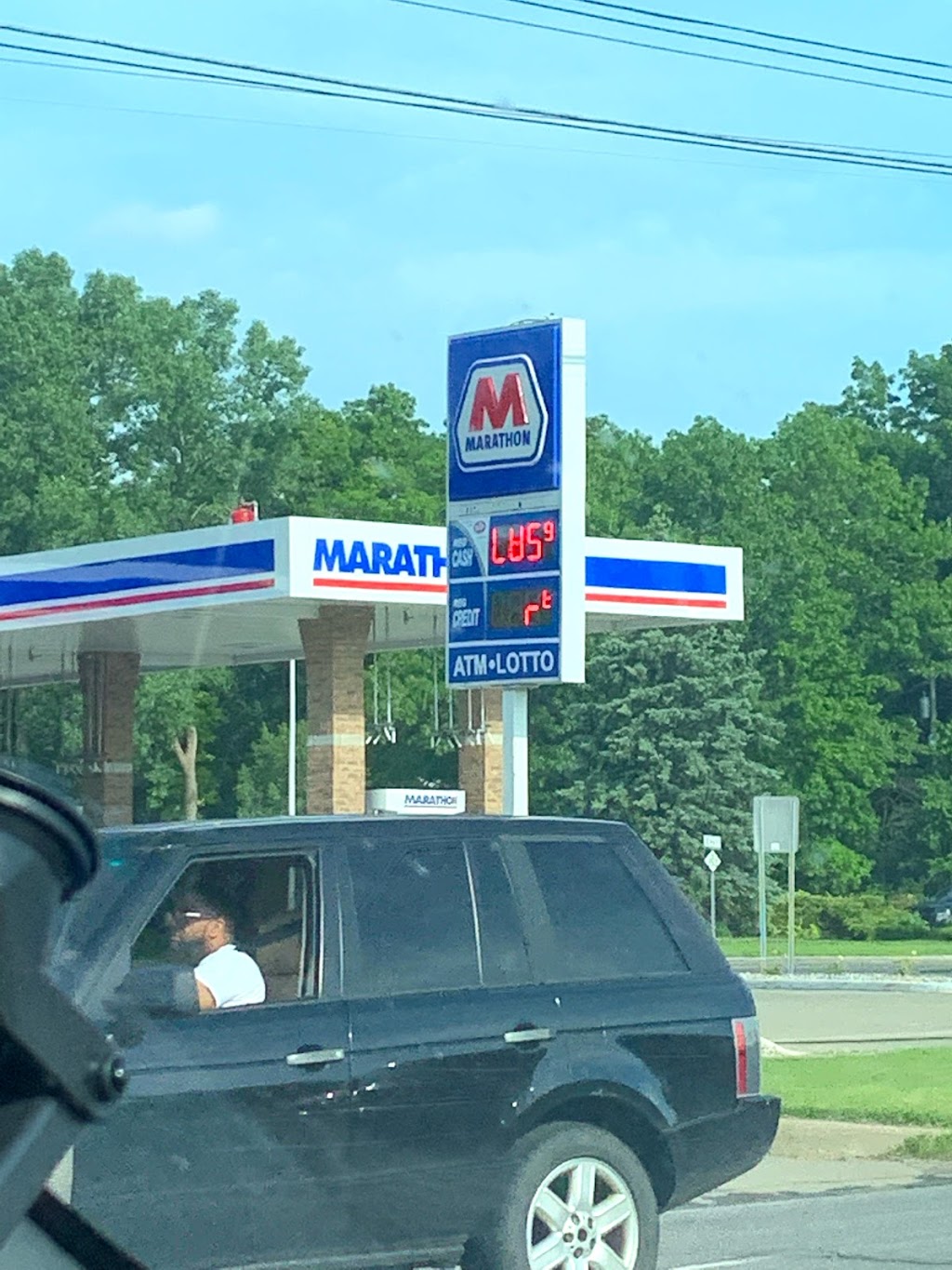 Marathon Gas | 110 S Newburgh Rd, Westland, MI 48186, USA | Phone: (313) 377-0337