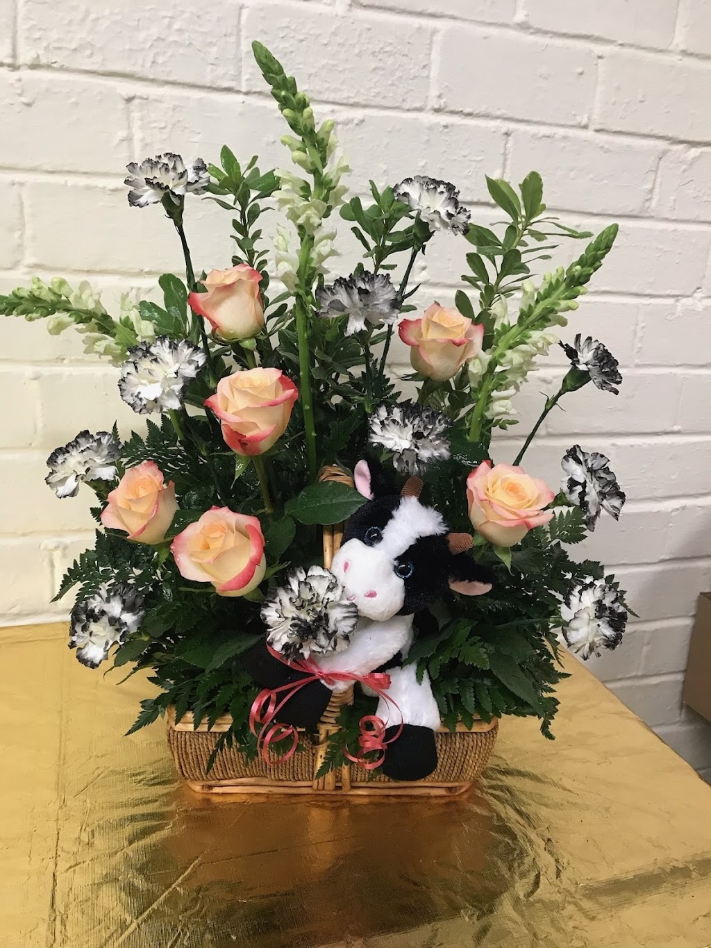 Jensens Flowers & Gifts - Garrettsville | 8122 High St, Garrettsville, OH 44231, USA | Phone: (330) 527-4624