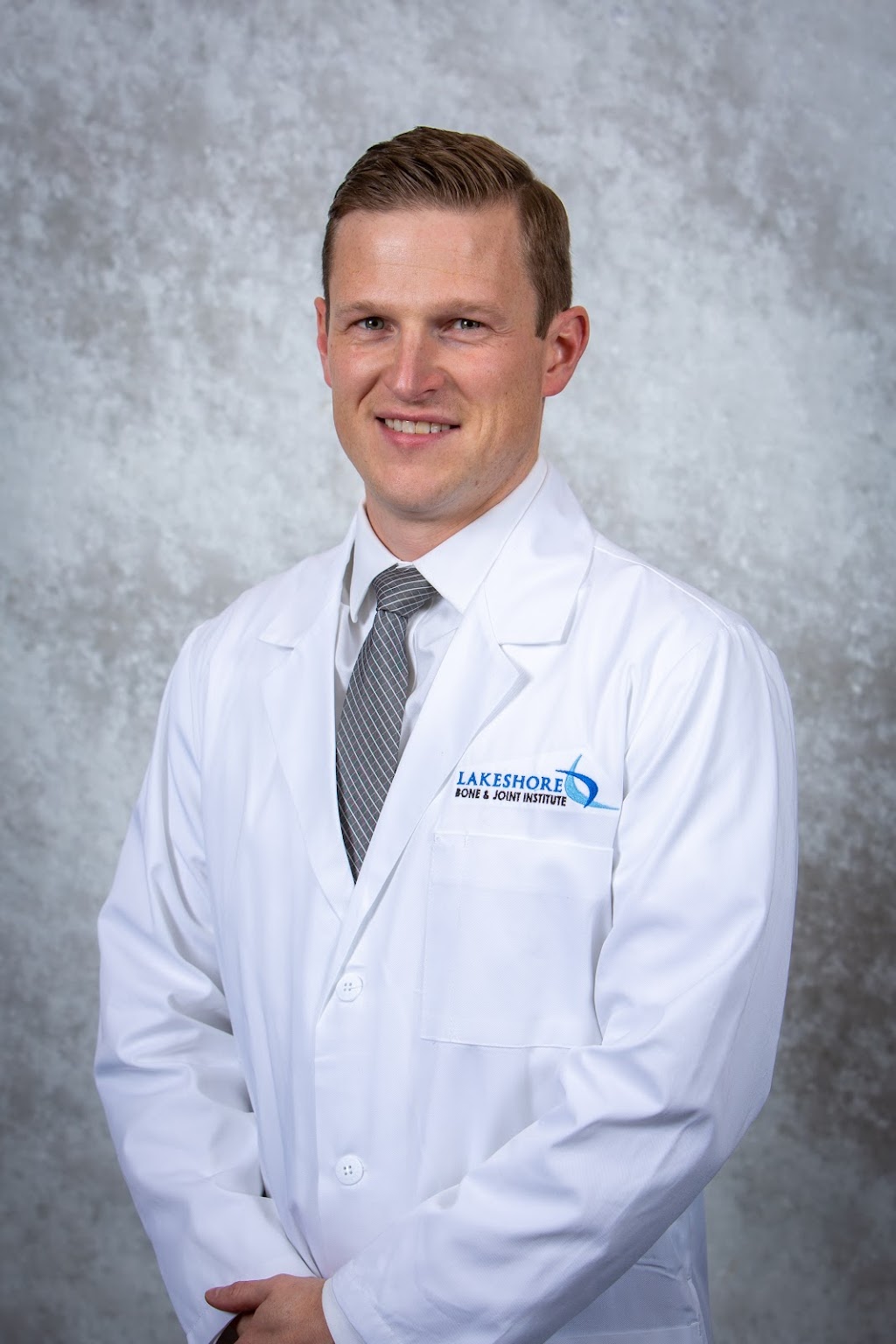Tyler C. Miller, M.D. | 500 E 109th Ave, Crown Point, IN 46307, USA | Phone: (219) 921-1444