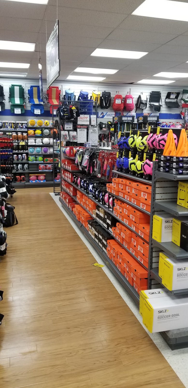 Big 5 Sporting Goods | 2324 Harbor Blvd, Costa Mesa, CA 92626, USA | Phone: (714) 545-0047