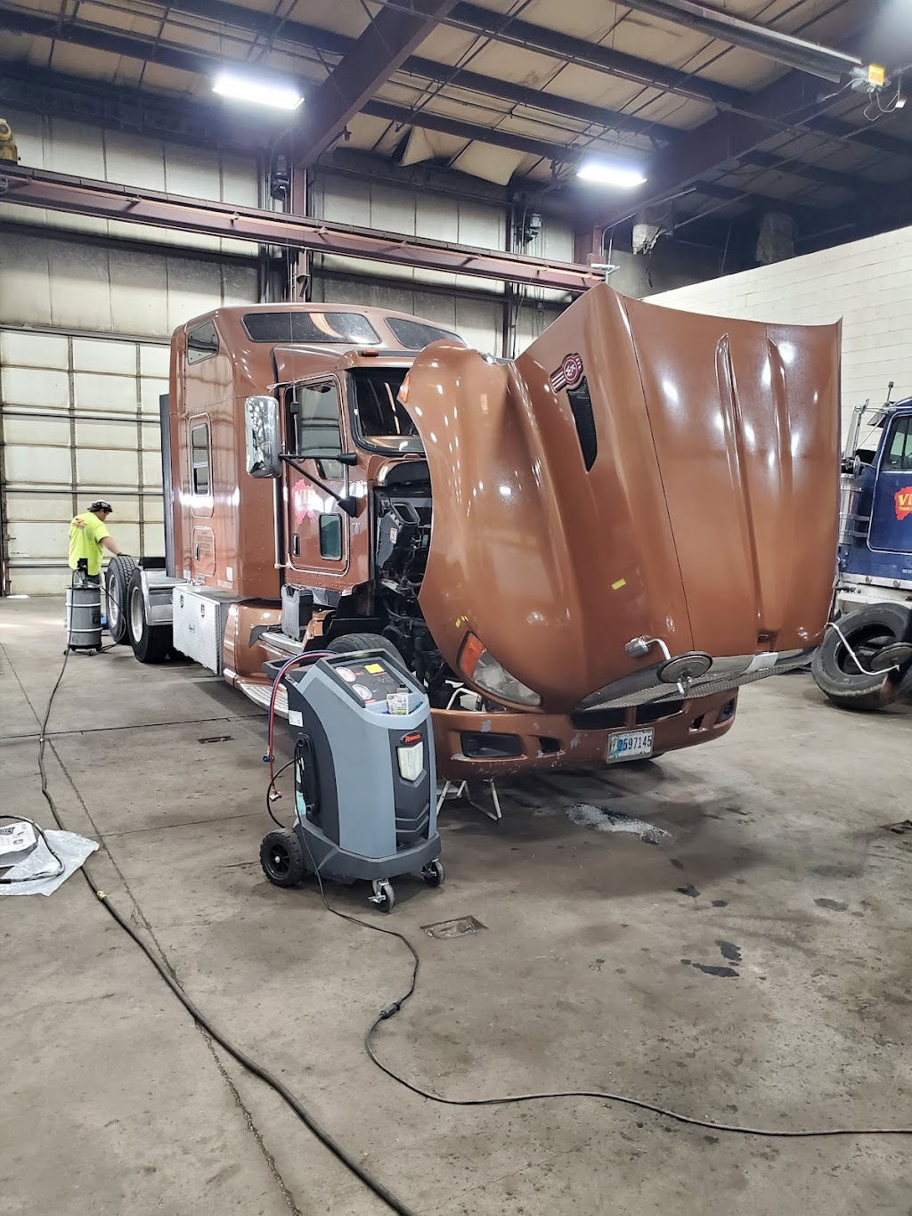 Macedon Truck & Trailer Repair | 20340 Stoney Island Ave, Lynwood, IL 60411, USA | Phone: (630) 463-0150