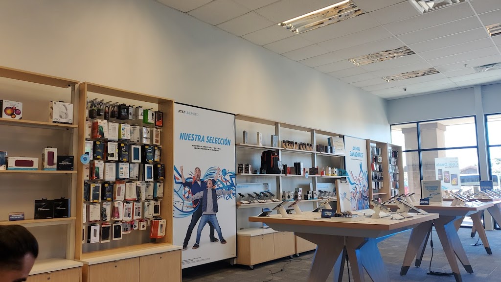 AT&T Store | 5849 W Northern Ave Suite 140, Glendale, AZ 85301 | Phone: (623) 248-9217