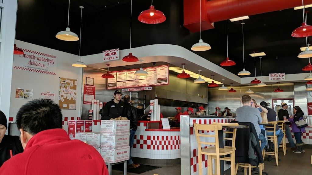 Five Guys | 1021 Red Fox Rd, Shoreview, MN 55126, USA | Phone: (651) 788-9908