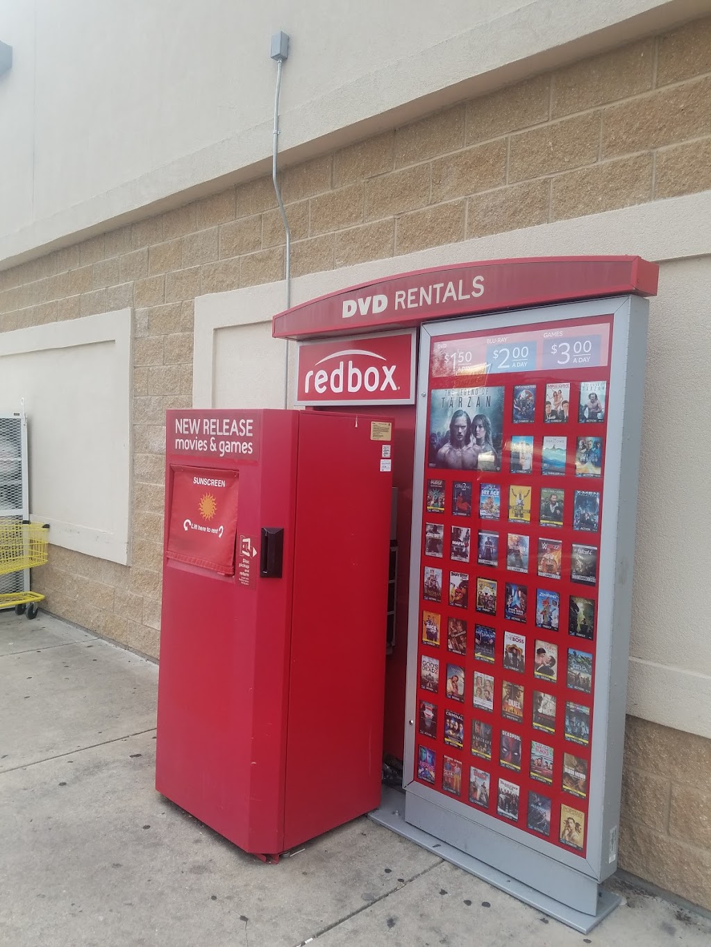 Redbox | 5002 Nuckols Crossing Rd, Austin, TX 78744, USA | Phone: (866) 733-2693