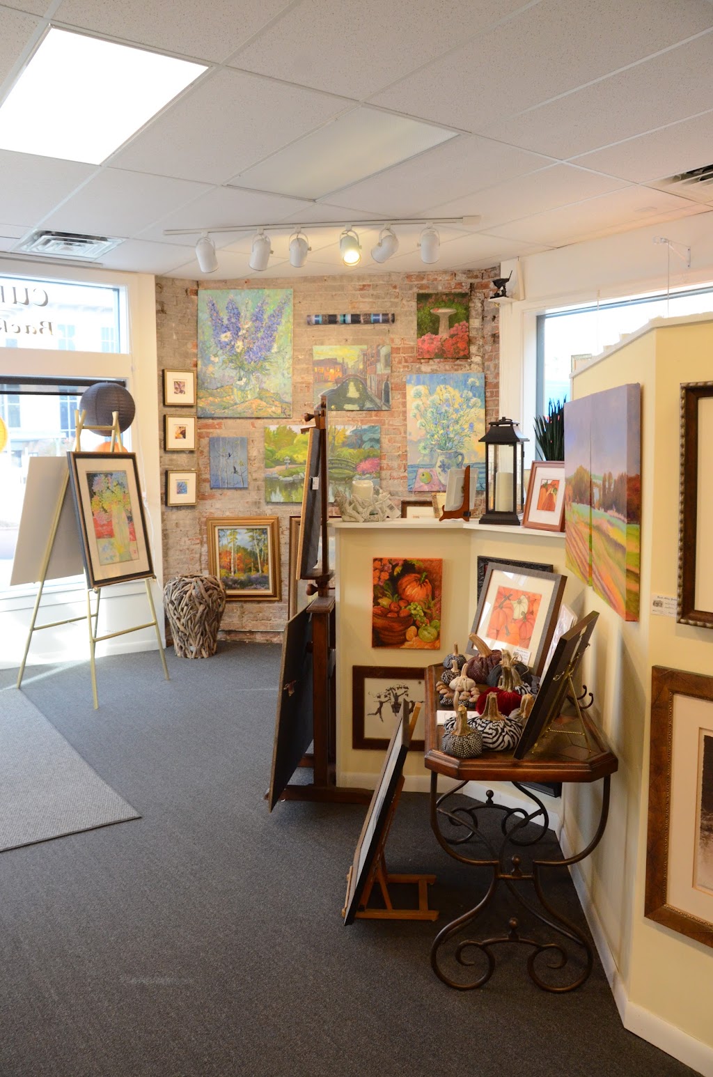 Curtis Frame Back Alley Gallery | 543 N Milwaukee Ave, Libertyville, IL 60048, USA | Phone: (847) 362-2848