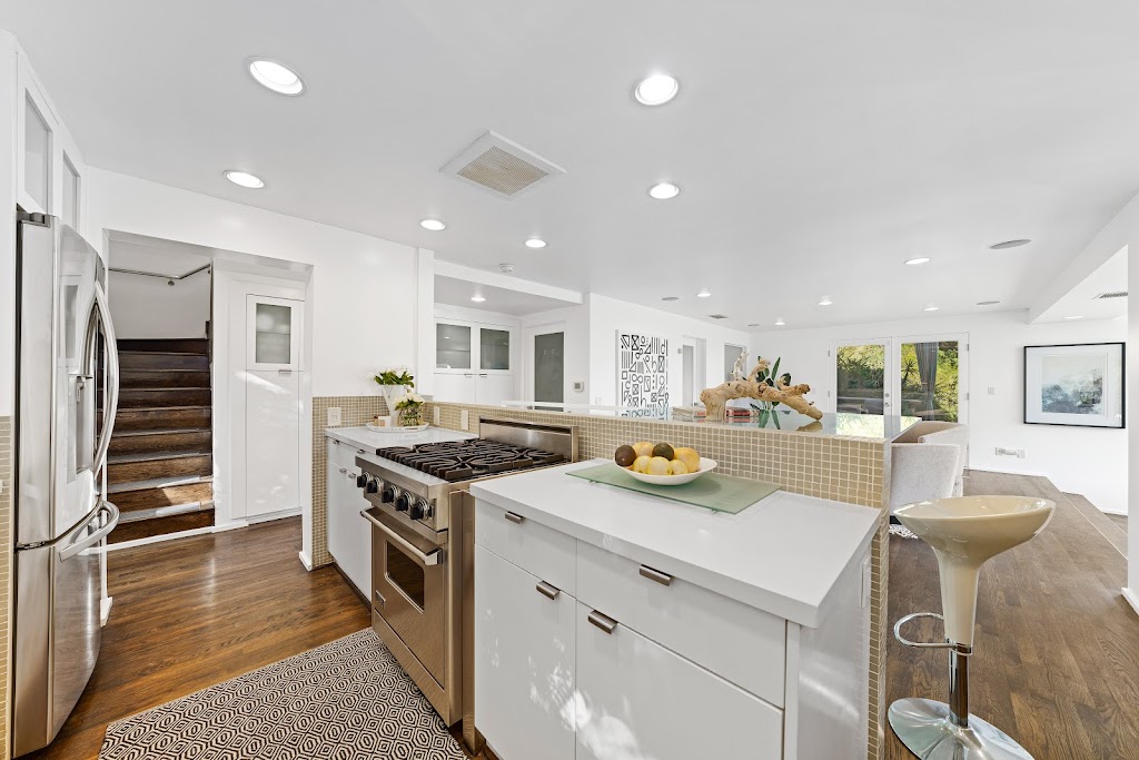 Adam Brawer Estates | 2115 Main St, Santa Monica, CA 90405, USA | Phone: (310) 279-8259