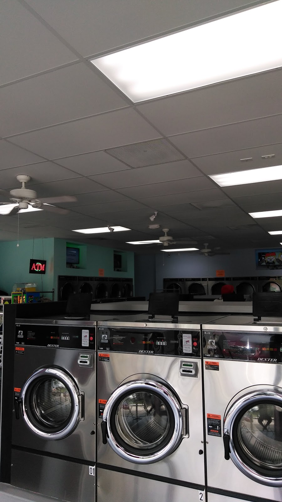 Mega Wash Super Center | 1450 Skipper Rd, Tampa, FL 33613, USA | Phone: (813) 304-2716