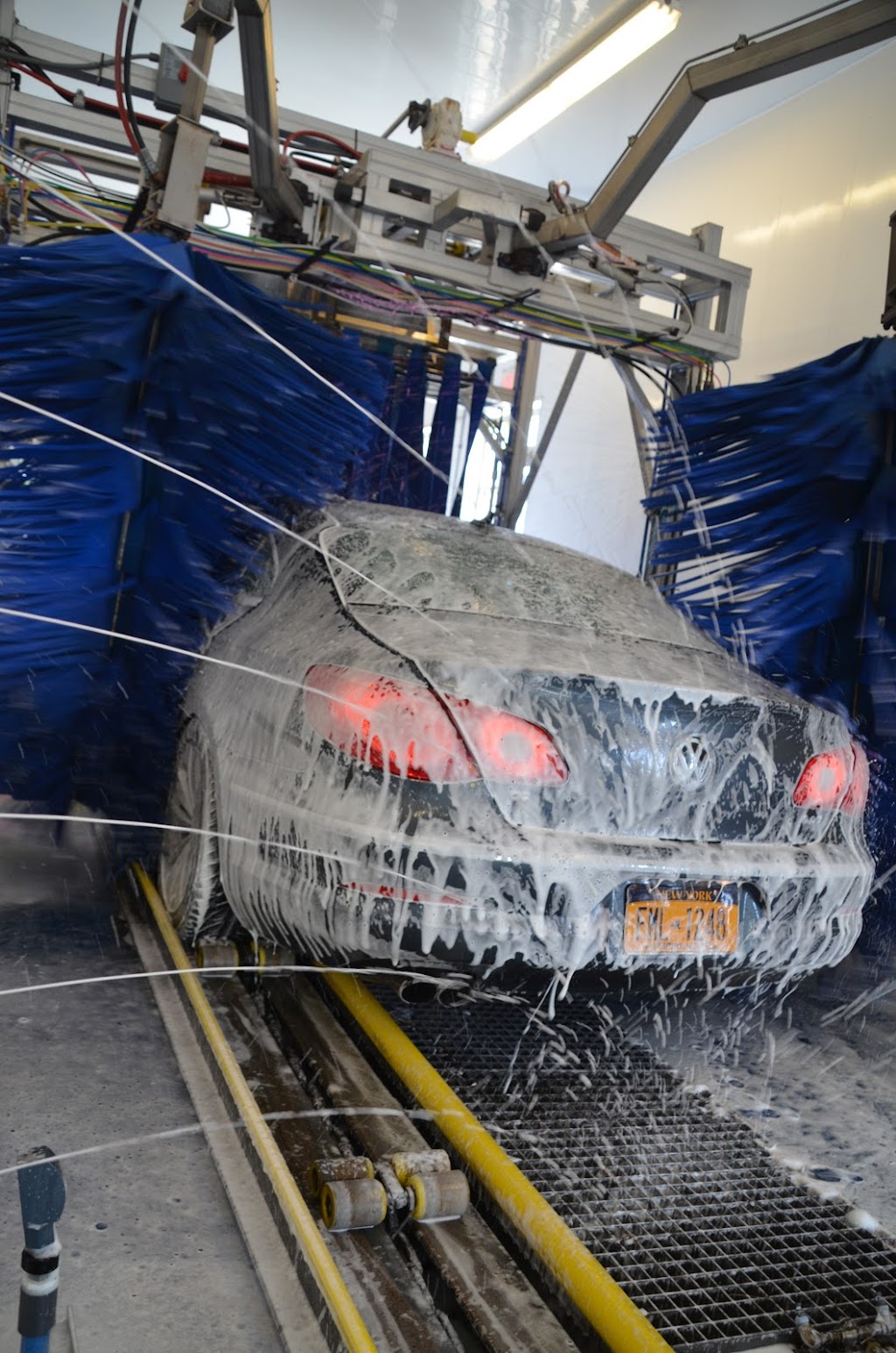 Royal Car Wash - Lancaster, NY | 6645 Transit Rd, Buffalo, NY 14221, USA | Phone: (716) 200-1573