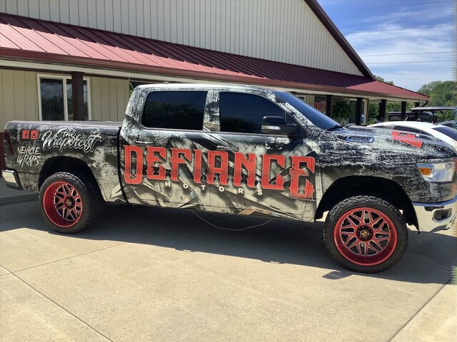 Defiance Motors | 1335 W 53rd St, Anderson, IN 46013, USA | Phone: (765) 393-0017
