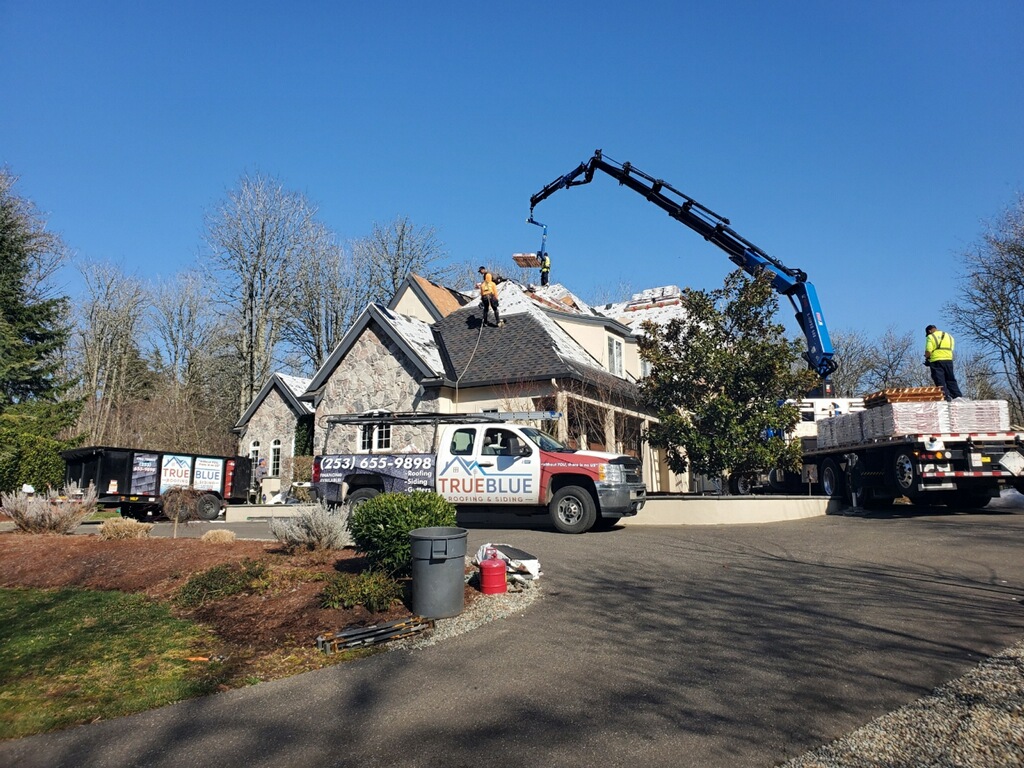 True Blue Roofing and Siding | 18407 Renton-Maple Valley Rd, Maple Valley, WA 98038, USA | Phone: (253) 655-9898