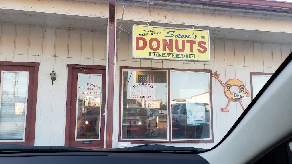 Sams Donuts | 431 S Seven Pts Dr # E, Seven Points, TX 75143, USA | Phone: (903) 432-4010