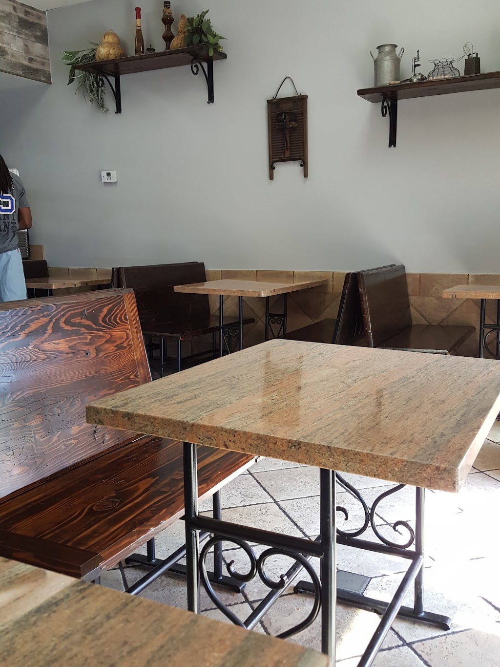 El Mariachi Taco Shop #1 | 1410 Beaumont Ave d1, Beaumont, CA 92223, USA | Phone: (951) 769-5800