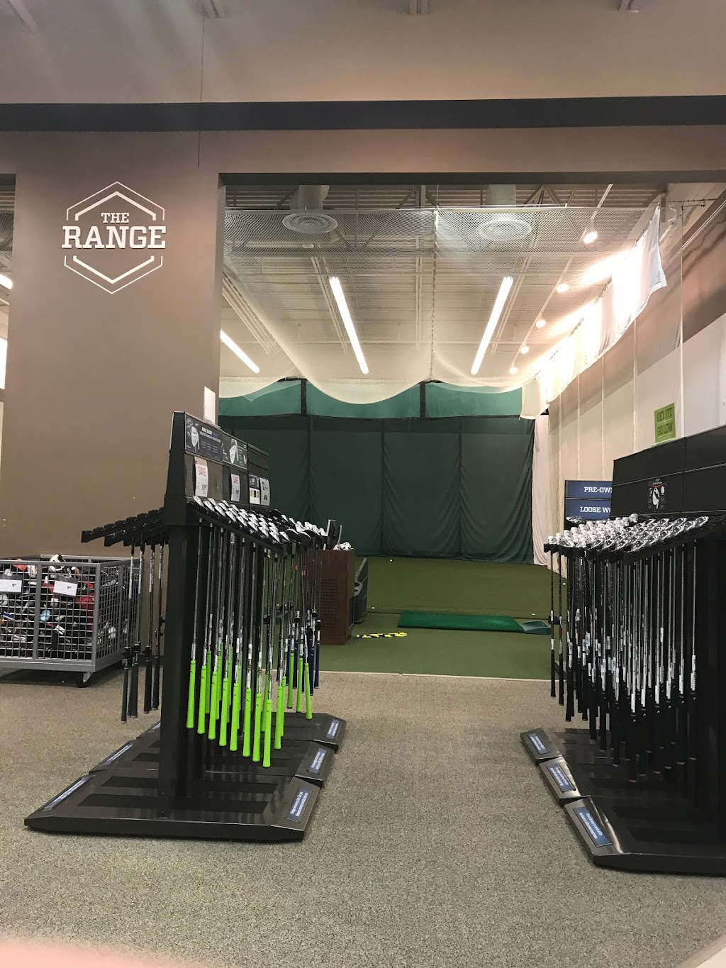 Golf Galaxy | 4250 Easton Gateway Dr, Columbus, OH 43219 | Phone: (614) 472-4711