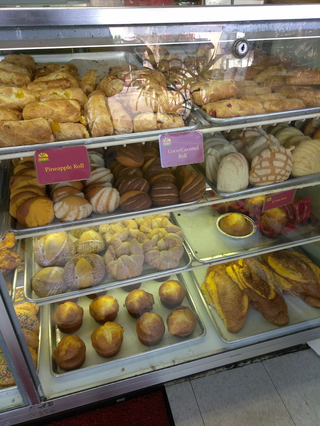Sunrise Bakery Cafe | 3462 Tweedy Blvd, South Gate, CA 90280, USA | Phone: (323) 564-1111
