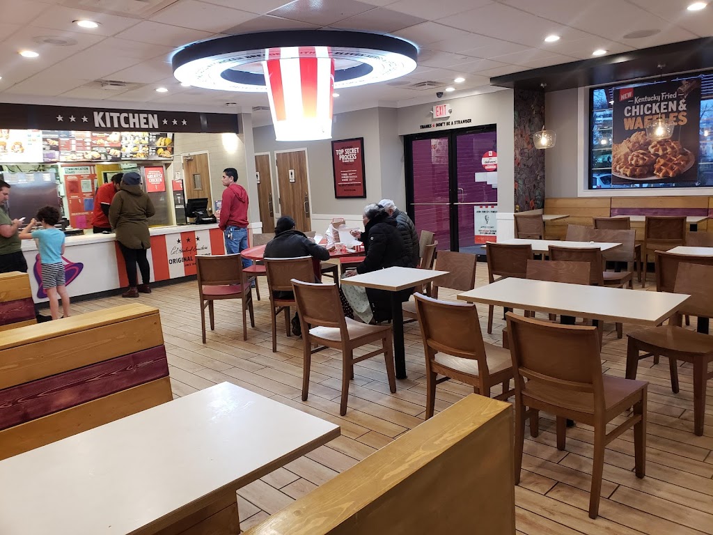 KFC | 2119 University Blvd W, Wheaton-Glenmont, MD 20902, USA | Phone: (301) 946-8286