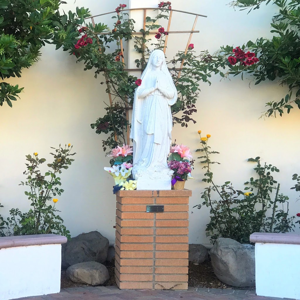 Our Lady of Fatima Catholic Church | 105 N La Esperanza, San Clemente, CA 92672, USA | Phone: (949) 492-4101