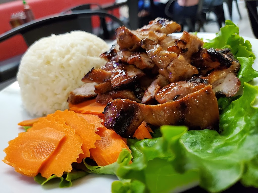 Bangkok Kitchen | 136 W MacArthur Blvd, Santa Ana, CA 92707, USA | Phone: (657) 235-8055