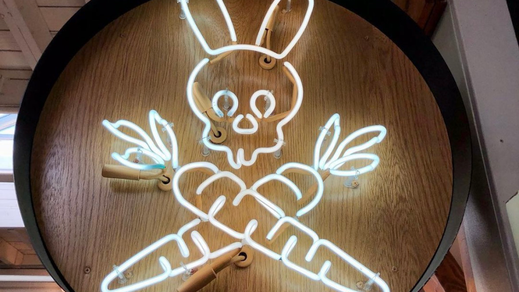 Healthy Junk at the House | Anaheim Packing House, 440 S Anaheim Blvd #209B, Anaheim, CA 92805, USA | Phone: (714) 833-5768