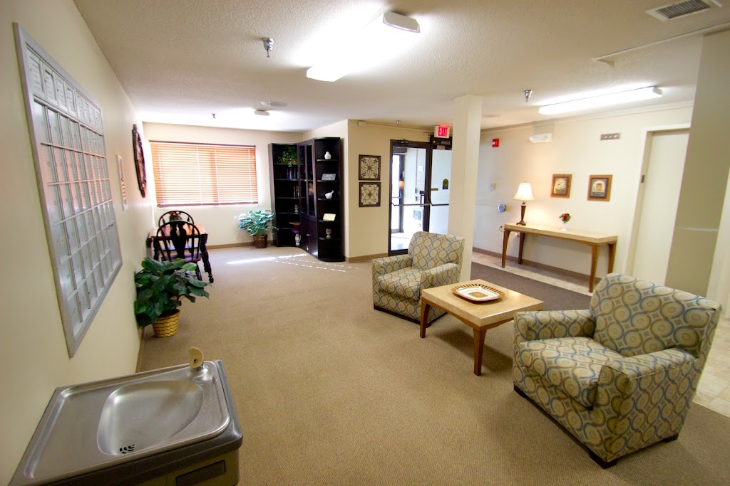 Mission House Vue | 406 E Mission Ave, Bellevue, NE 68005, USA | Phone: (402) 292-0423