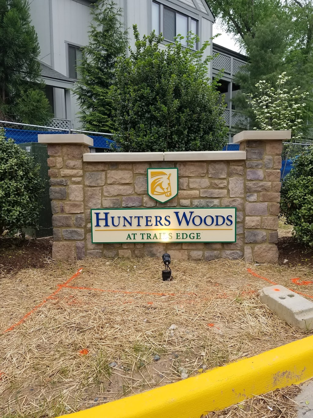 Hunters Woods at Trails Edge | 2222 Colts Neck Rd, Reston, VA 20191, USA | Phone: (703) 429-1130