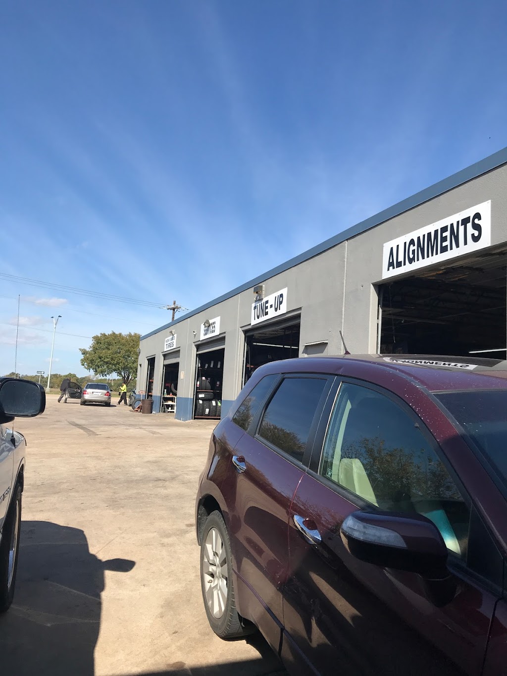 303 Auto | 1924 E Pioneer Pkwy, Arlington, TX 76010, USA | Phone: (817) 460-2886