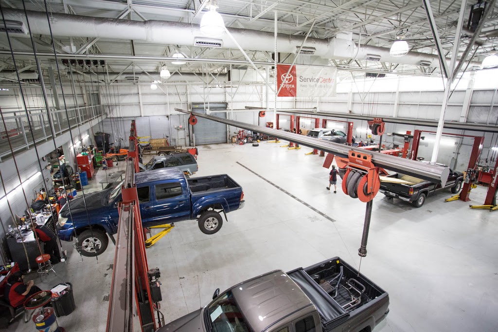 Toyota on Nicholasville Service & Parts | 2100 Lexington Rd, Nicholasville, KY 40356, USA | Phone: (859) 696-6414