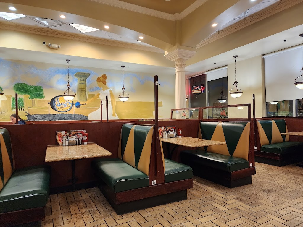 Leos Coney Island | 6889 S State Rd, Saline, MI 48176, USA | Phone: (734) 944-7100