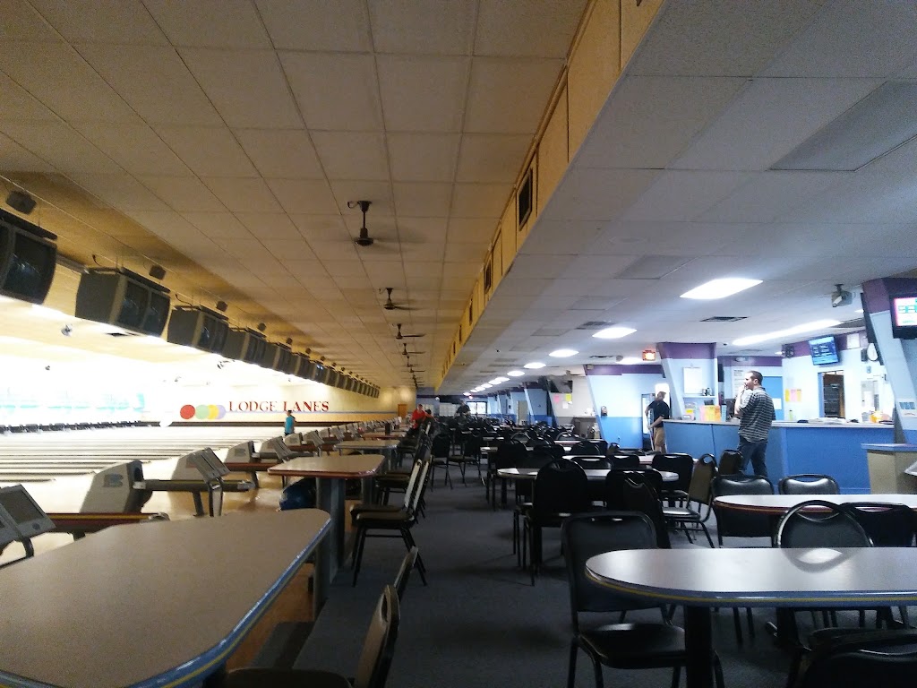 Lodge Lanes | 46255 S Interstate 94 Service Dr, Belleville, MI 48111, USA | Phone: (734) 697-9178