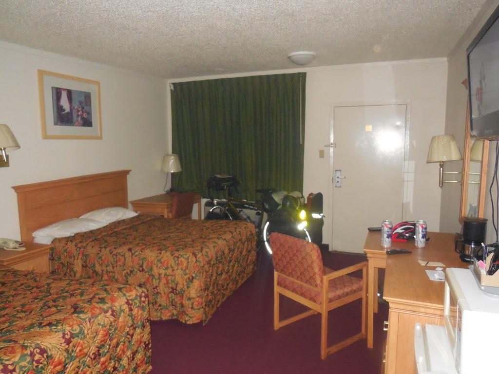 Fabens Inn Motel | 1884 Fabens Rd, Fabens, TX 79838 | Phone: (915) 764-4800