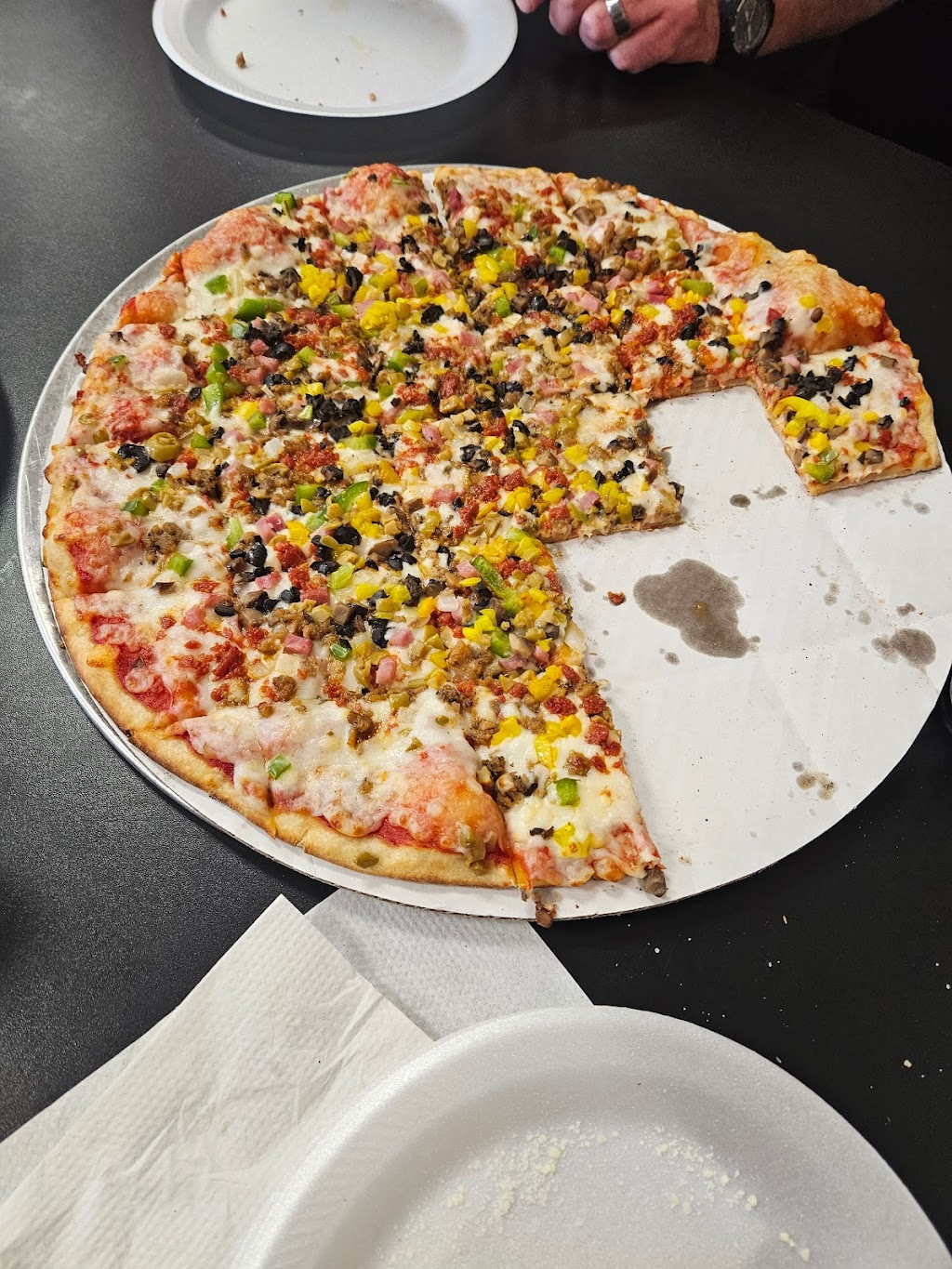 Pizza King | Corydon, IN | 2370 Landmark Way NE #101, Corydon, IN 47112, USA | Phone: (812) 738-5400