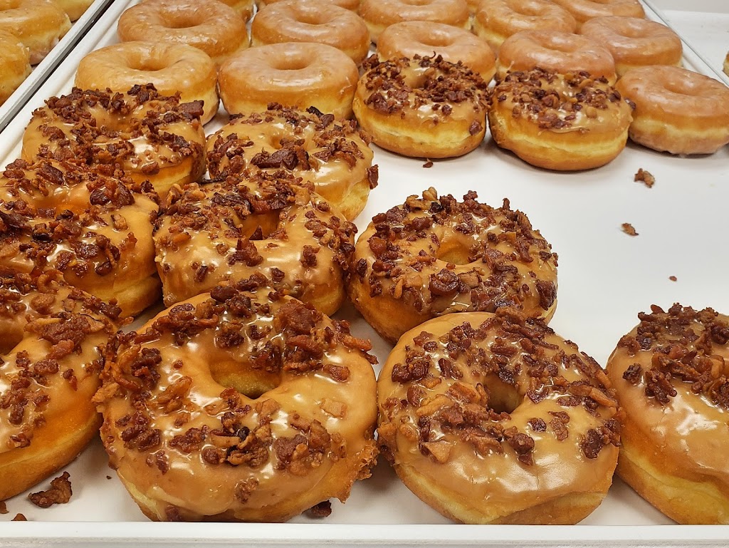 Donut Lane | 2639 unit 170, Hickory Grove Rd NW, Acworth, GA 30101, USA | Phone: (678) 909-3641