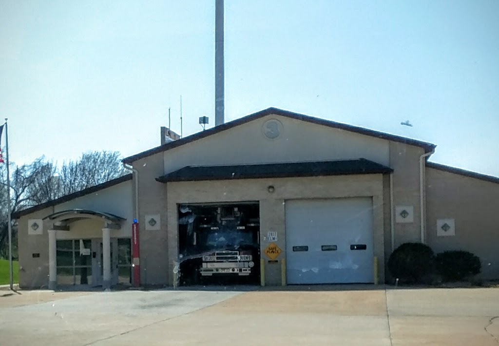 City of St Charles, Fire Station #3 | 2817 Elm St, St Charles, MO 63301, USA | Phone: (636) 949-3387