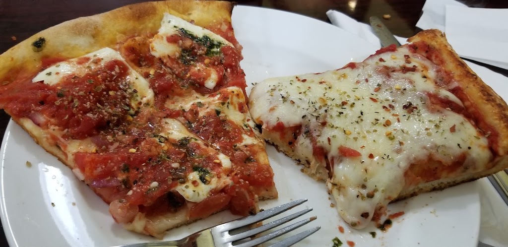 Bellissimo Pizzeria & Restaurant | 18 Soundview Market Pl, Port Washington, NY 11050 | Phone: (516) 439-5152