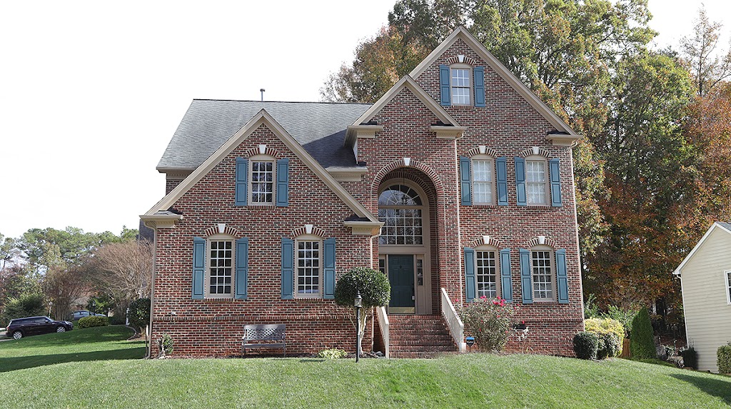 Linda Nuxoll, Realtor - Raleigh Durham Chapel Hill | 201 Shannon Oaks Cir Suite 200, Cary, NC 27511, USA | Phone: (919) 696-5854