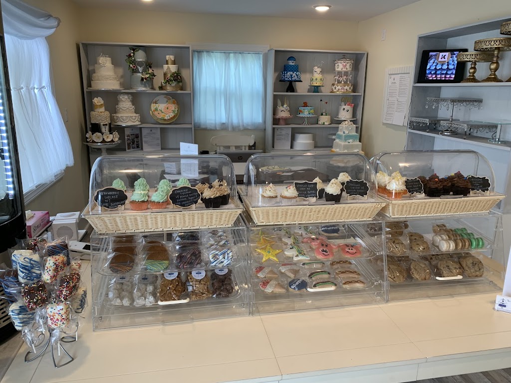 The Cake House | 1604 S Church St, Smithfield, VA 23430 | Phone: (757) 542-4700