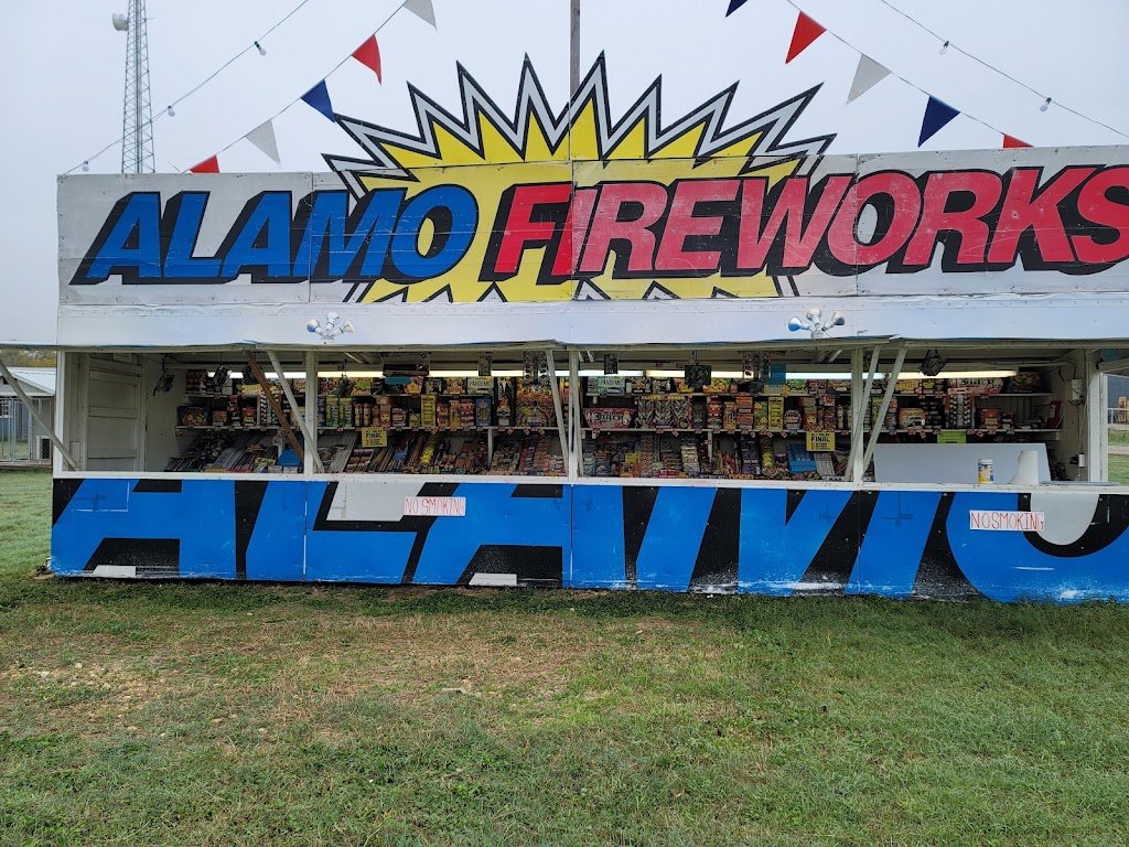 Alamo Fireworks Stand | 305 Eagle Nest Ln, Floresville, TX 78114, USA | Phone: (210) 667-1106