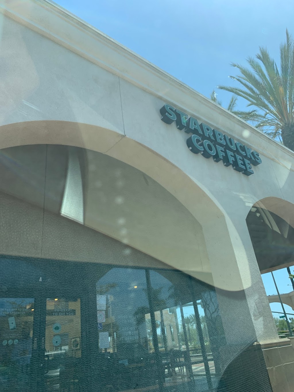 Starbucks | 1702 N Bristol St, Santa Ana, CA 92706, USA | Phone: (714) 550-7048