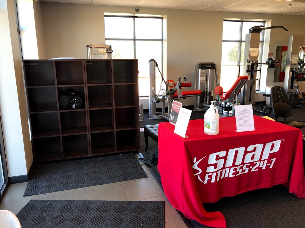 Snap Fitness Belle Plaine | 320 Laredo St S Unit 1, Belle Plaine, MN 56011, USA | Phone: (952) 873-6663