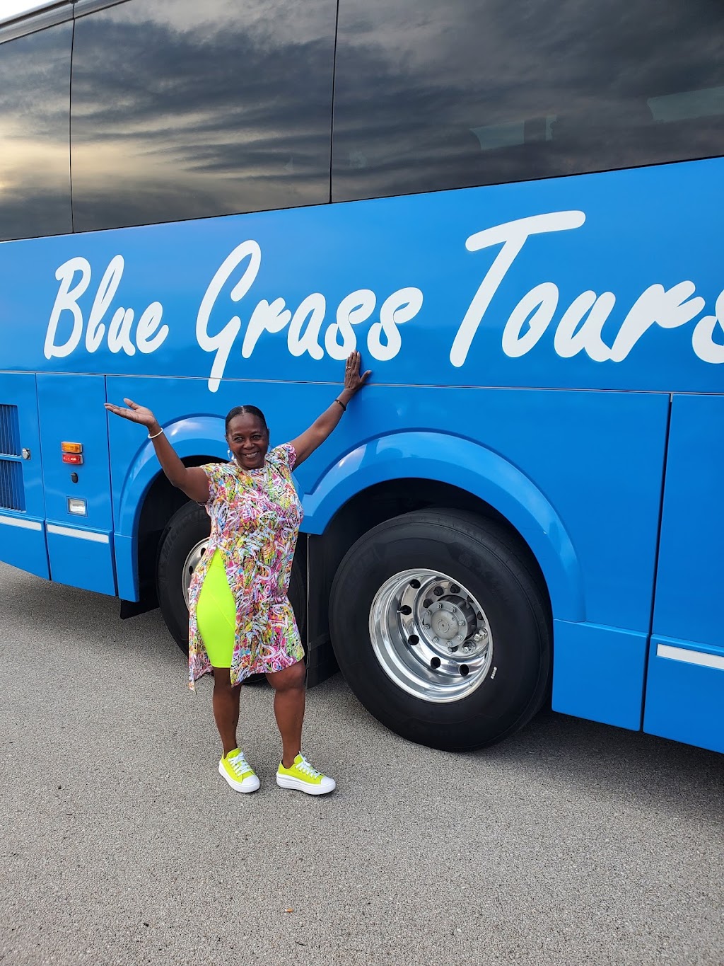 Blue Grass Tours | 817 Enterprise Dr, Lexington, KY 40510, USA | Phone: (859) 233-2152