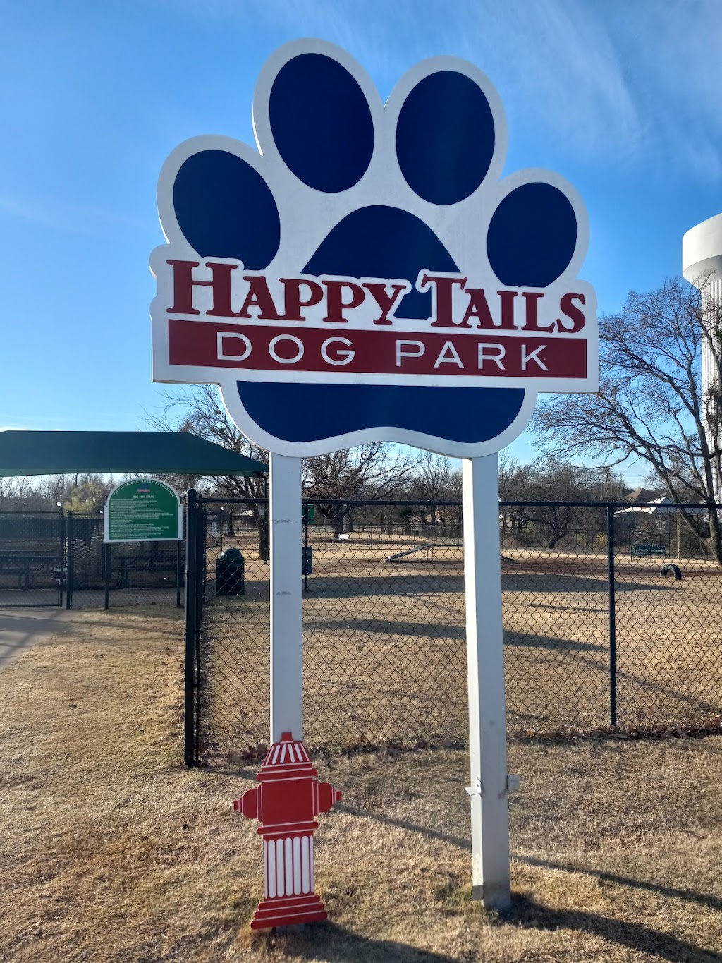 Happy Tails Dog Park | 1903 NE 12th St, Moore, OK 73160 | Phone: (405) 793-5090