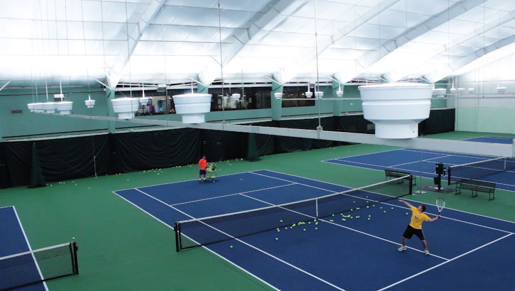 Detroit Tennis Club | 31031 Drake Rd, Farmington Hills, MI 48331, USA | Phone: (248) 661-2300