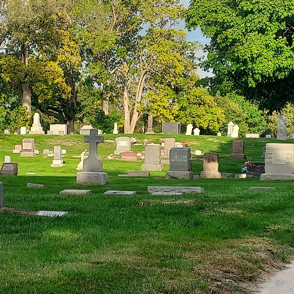 Ridge Municipal Cemetery | 1761 W Linden Ave, Fremont, NE 68025, USA | Phone: (402) 727-2820