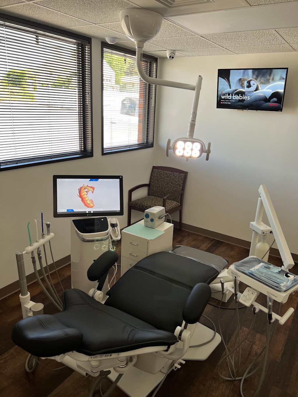 Smile Zone Dental | 8731 Indianapolis Blvd, Highland, IN 46322, USA | Phone: (219) 966-9600