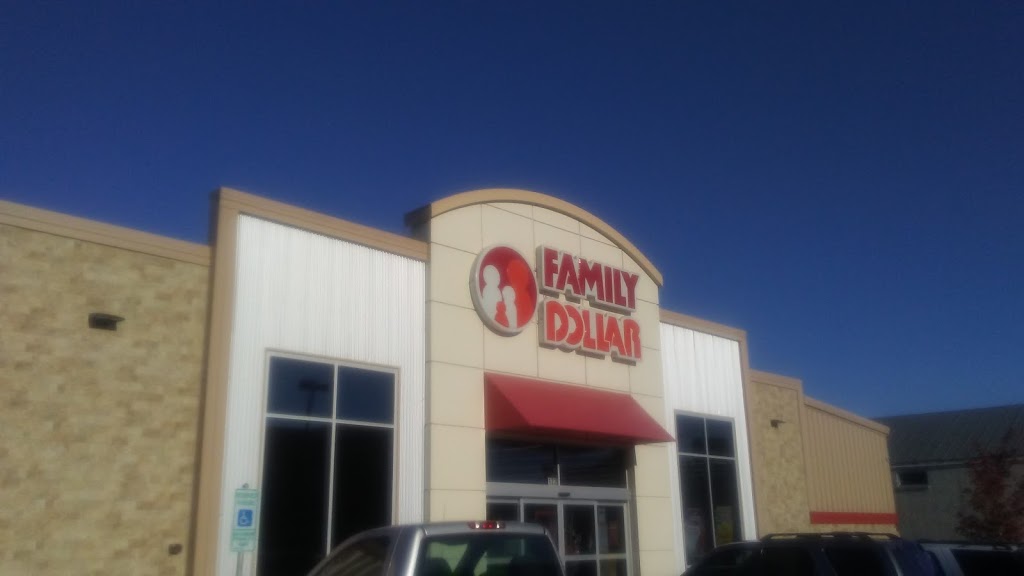 Family Dollar | 122 Kings Mountain St, Clover, SC 29710, USA | Phone: (803) 879-6006