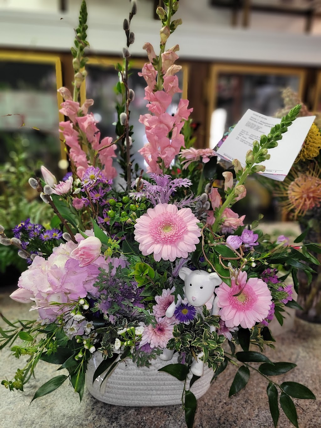 Ridgefield Floral & Gifts | 328 Pioneer St, Ridgefield, WA 98642, USA | Phone: (360) 887-4054