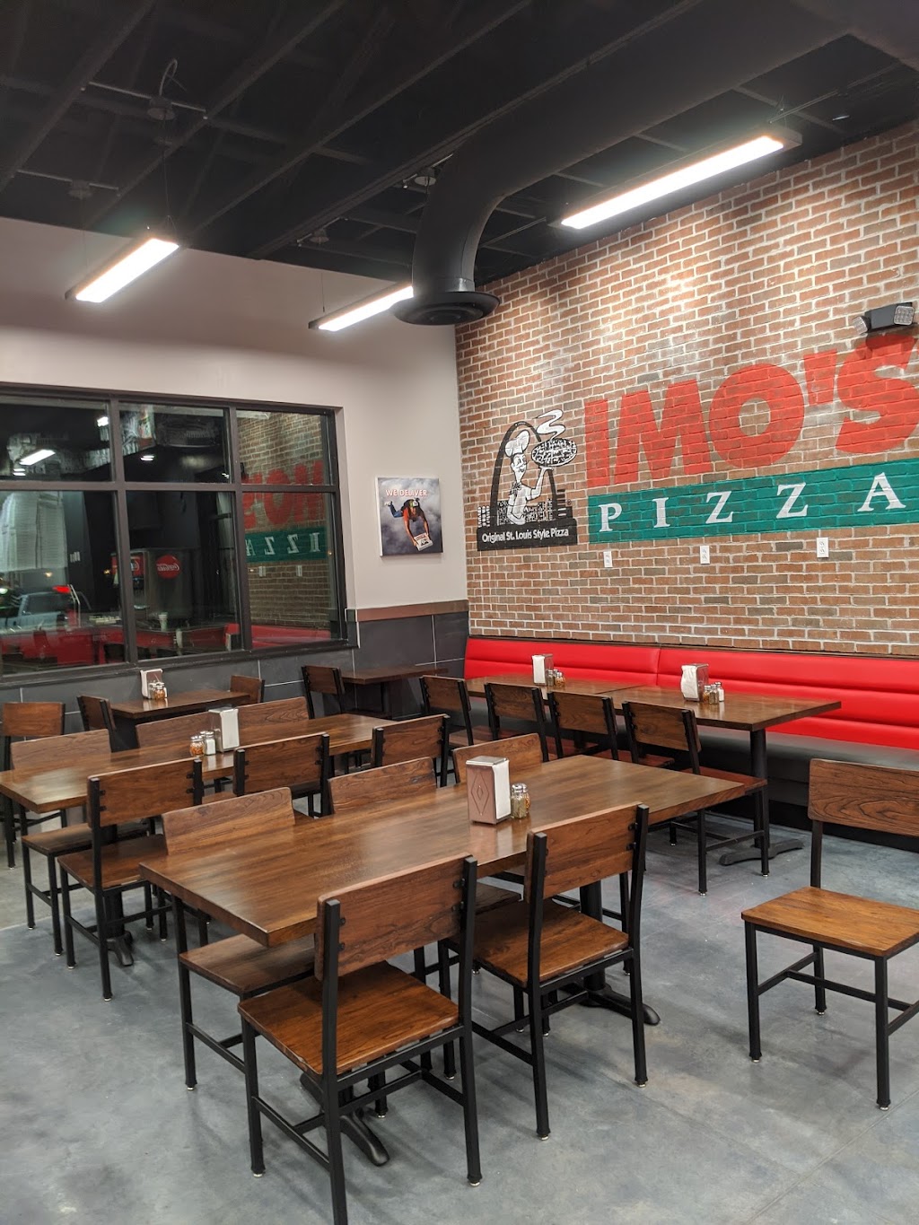 Imos Pizza | 15281 New Halls Ferry Road, Florissant, MO 63031, USA | Phone: (314) 831-0000