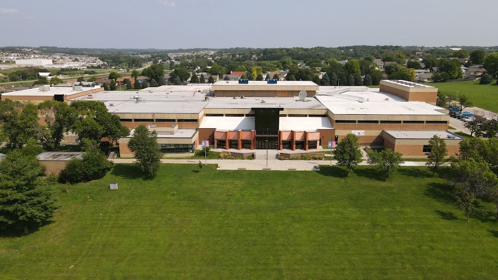 Northwest High School | 8204 Crown Point Ave, Omaha, NE 68134, USA | Phone: (531) 299-2740